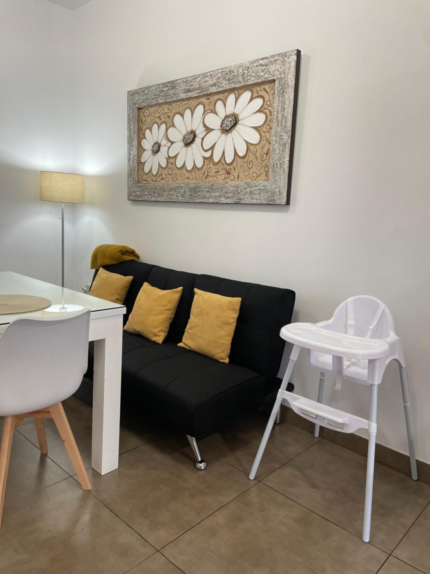 Apartamento El Museo Эсиха Экстерьер фото
